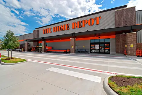Free Kids Workshop: Christmas Car Ornament at Home Depot
