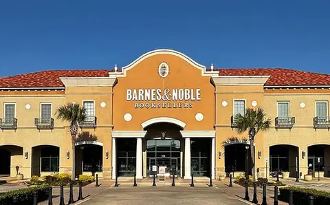 Free LEGO Holiday Build Event at Barnes & Noble