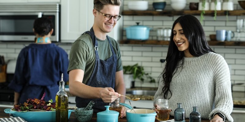 Free Classes at Williams Sonoma! Check out The April Skills Series: Countertop Cooking with the Breville+ Cooking App!