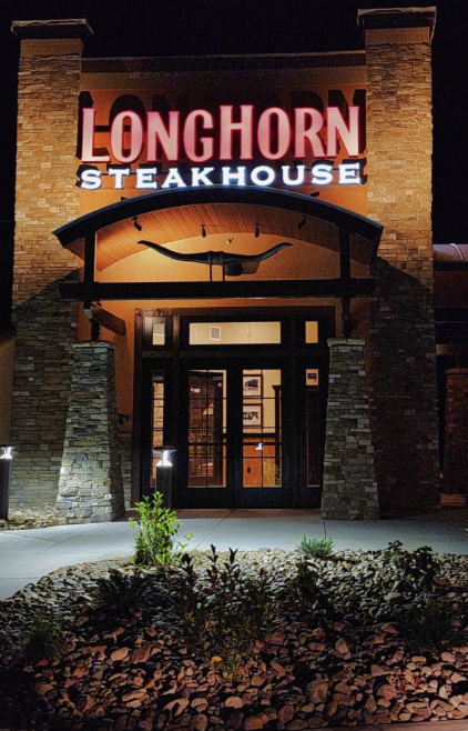 LongHorn Steakhouse Free Birthday Dessert